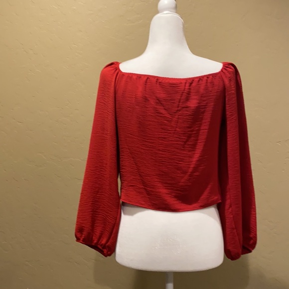Glow Passion Red Top (M) - Picture 3 of 3